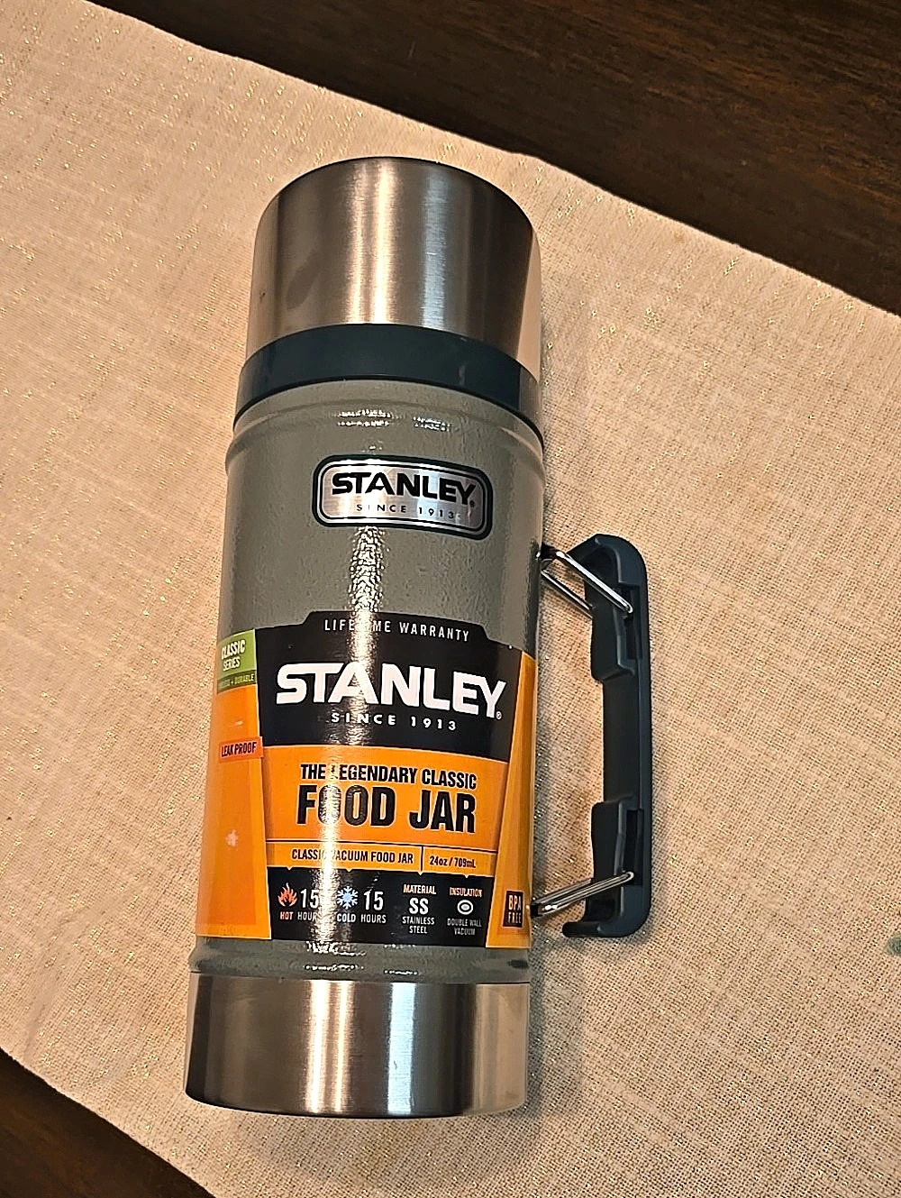 Stanley Classic Vacuum Food Jar Green Food Jar NWT Outdoor, Work, Gift, Classic.